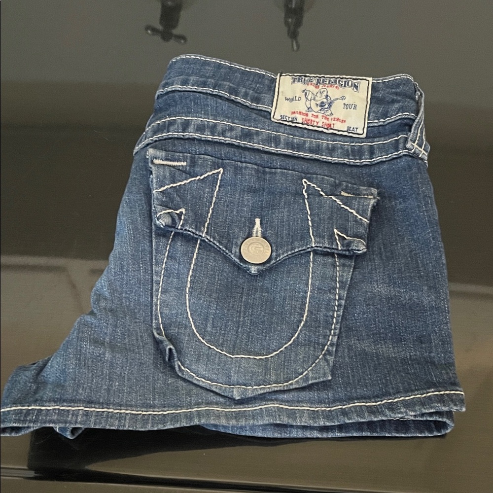 New True Religion shorty shorts
